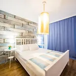 Ina & Eva Bayview Deluxe * Burgas City